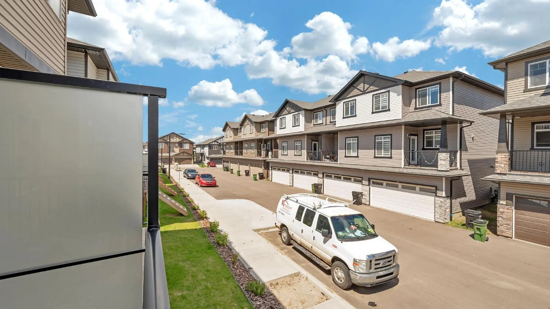 Daire Luxury Family Vacation Rental In Laurel Edmonton Kanada