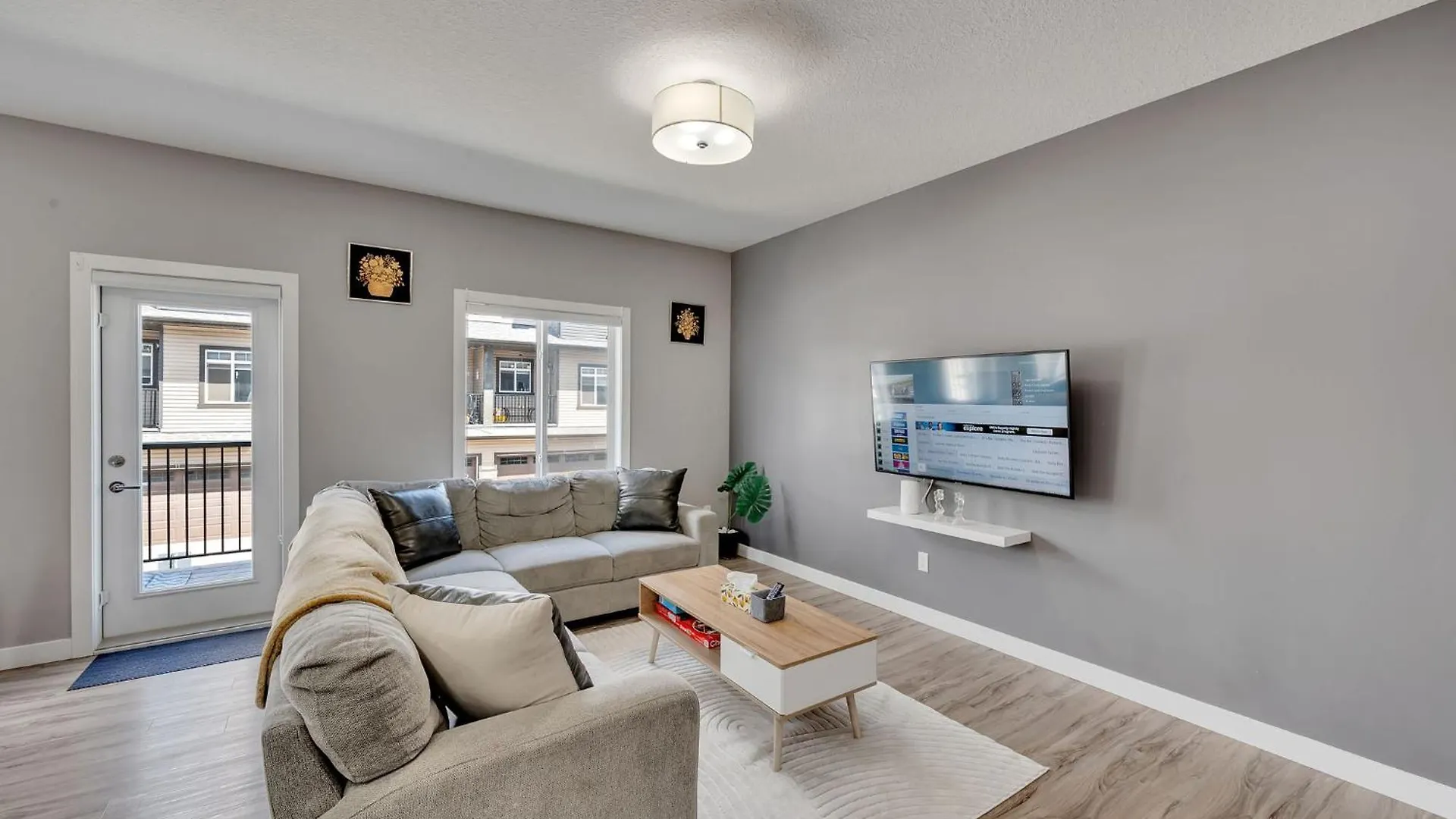 Luxury Family Vacation Rental In Laurel Edmonton Daire