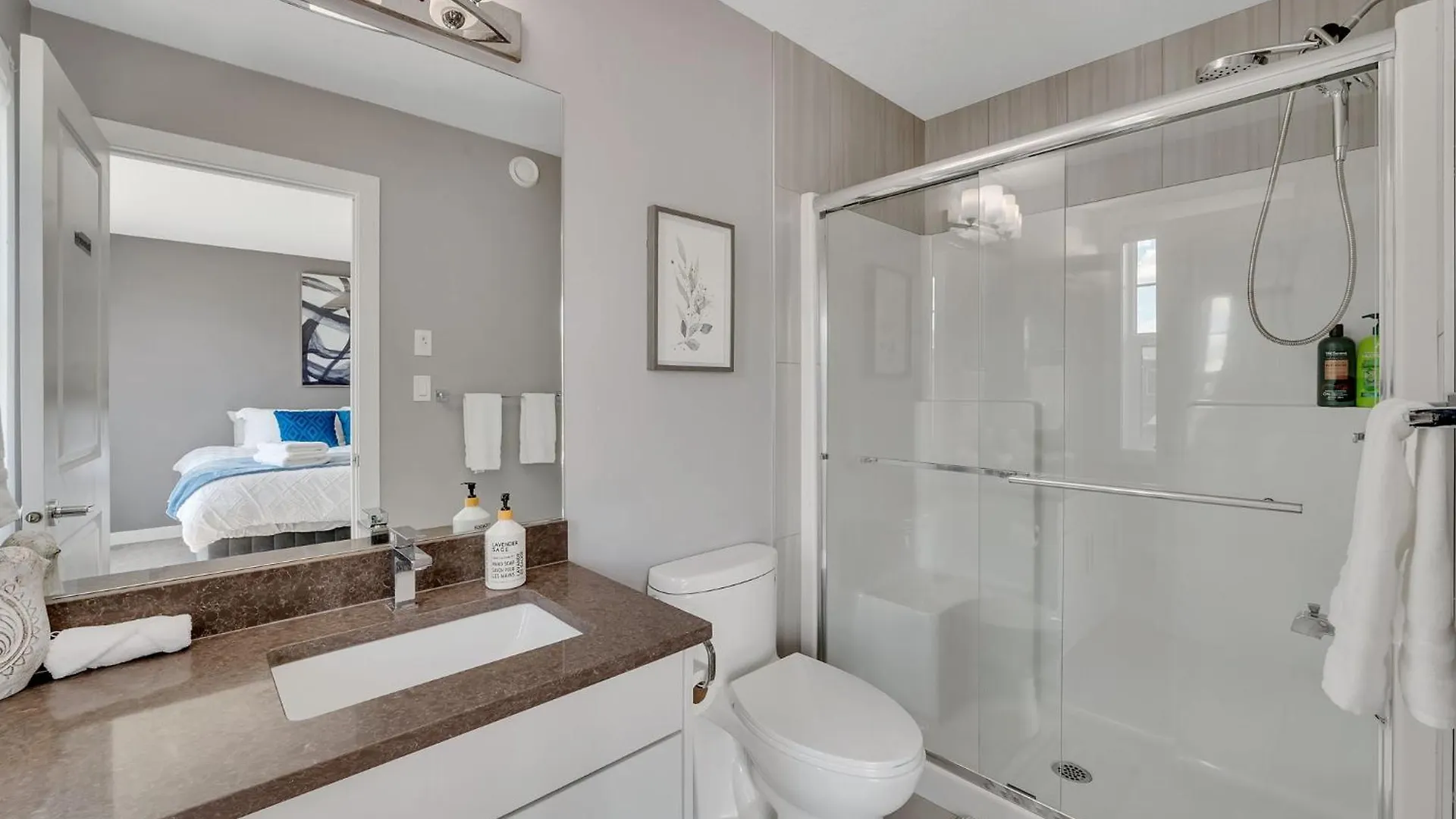 Luxury Family Vacation Rental In Laurel Edmonton 0*,  Kanada