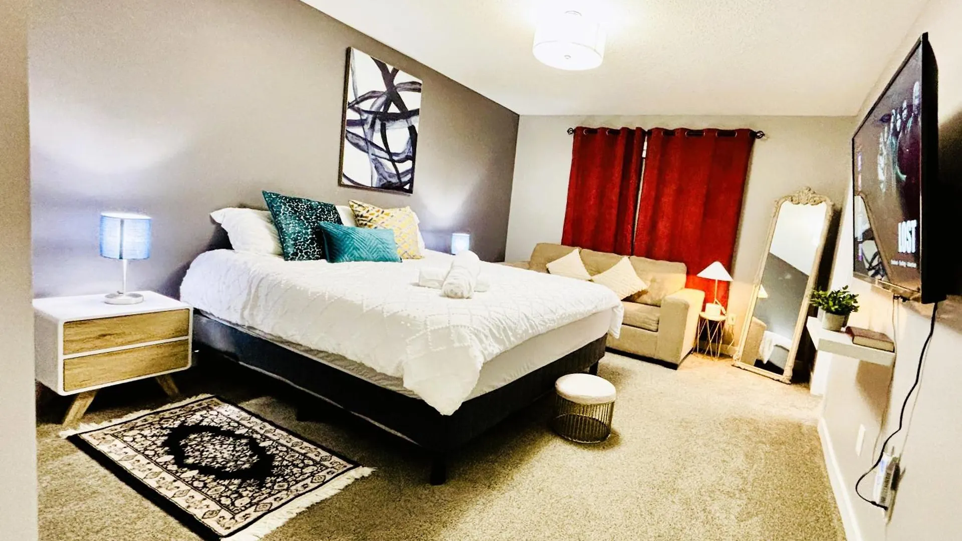 Luxury Family Vacation Rental In Laurel Edmonton